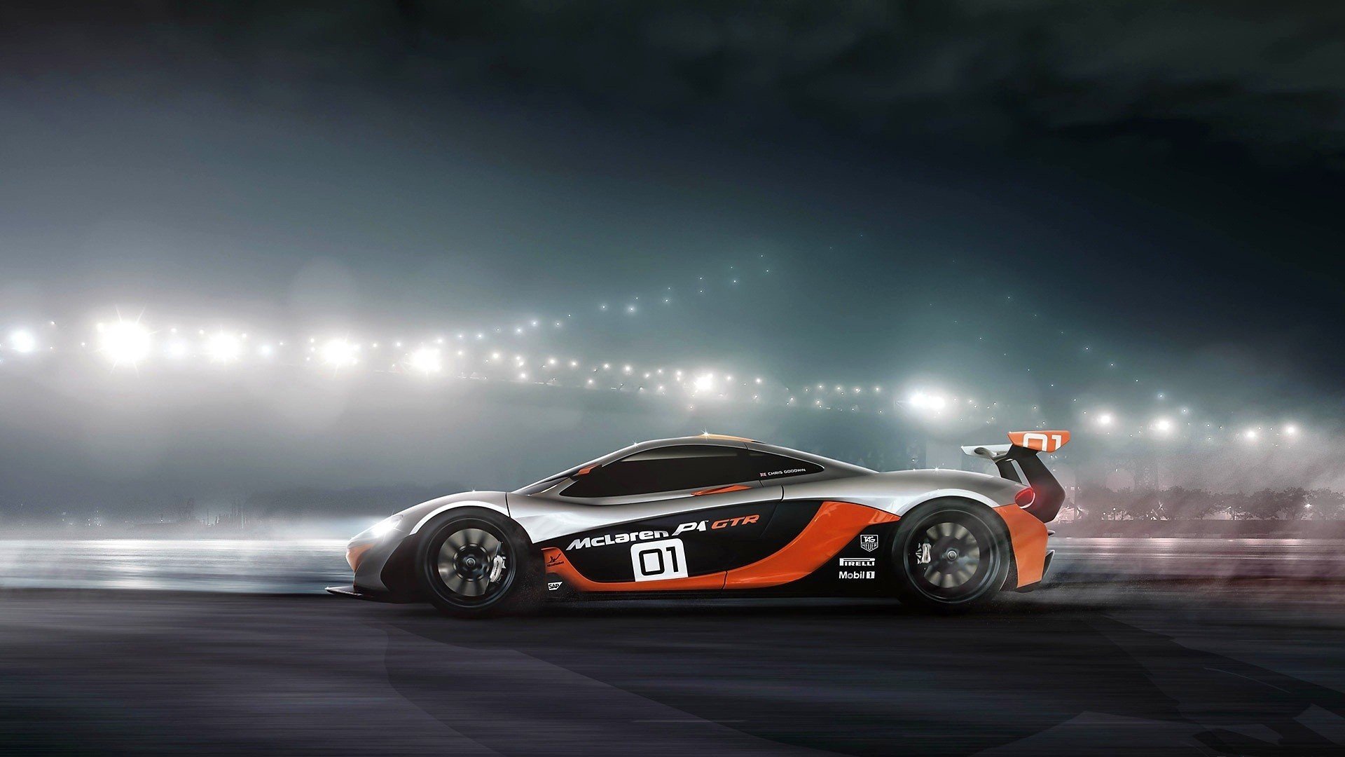 《全景赛场直播：360度观看沉浸体验》，全景直播解决方案